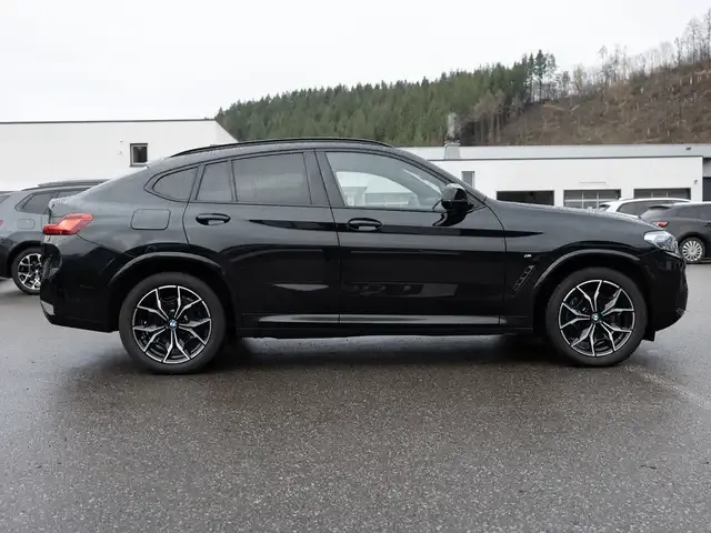 BMW X4 M