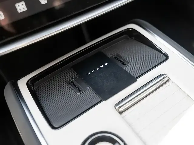 Volvo EX90
