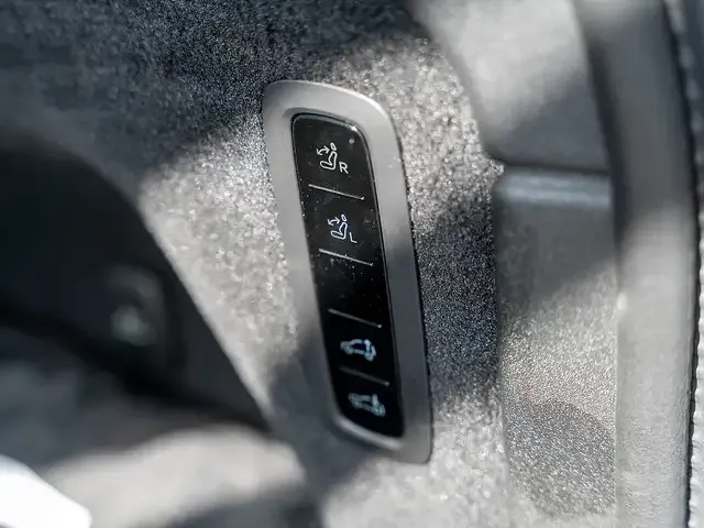 Volvo EX90