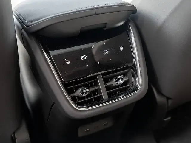 Volvo EX90