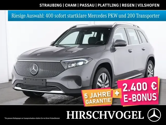Mercedes-Benz EQB 300