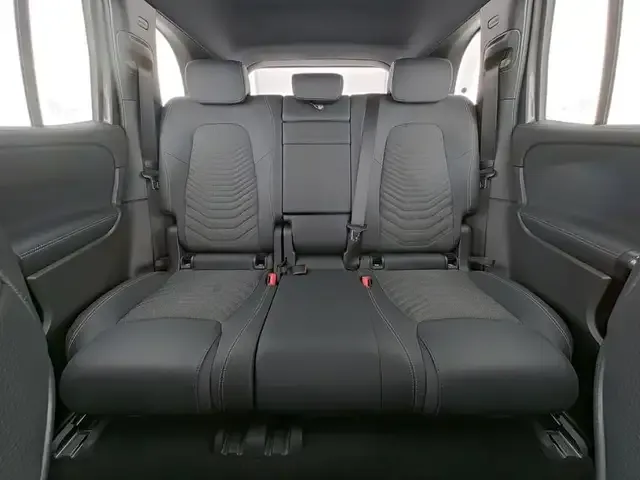 Mercedes-Benz EQB 300