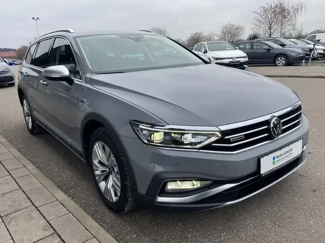 Volkswagen Passat Alltrack