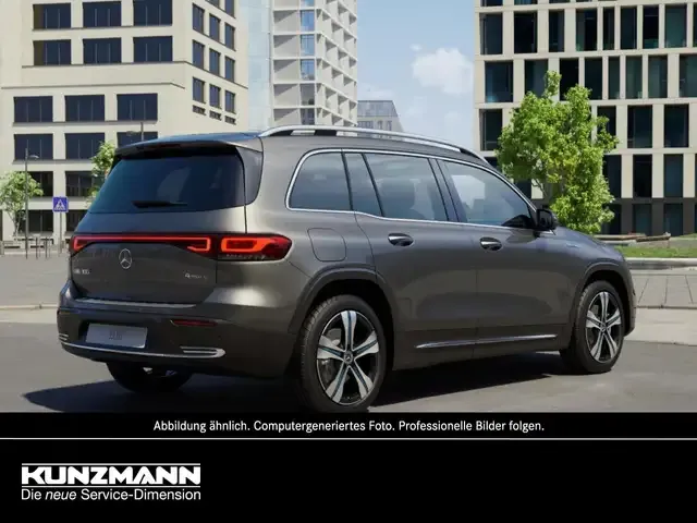 Mercedes-Benz EQB 300