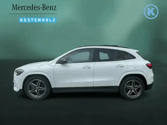 Mercedes-Benz GLA 220