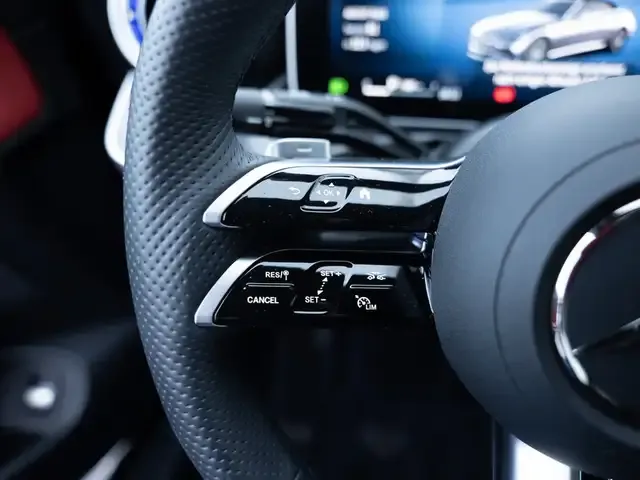 Mercedes-Benz CLE 200