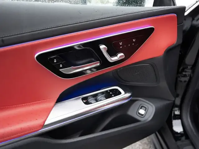 Mercedes-Benz CLE 200