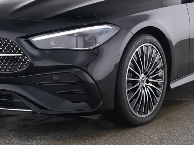 Mercedes-Benz CLE 200