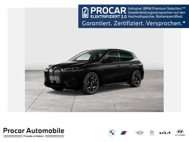 BMW iX