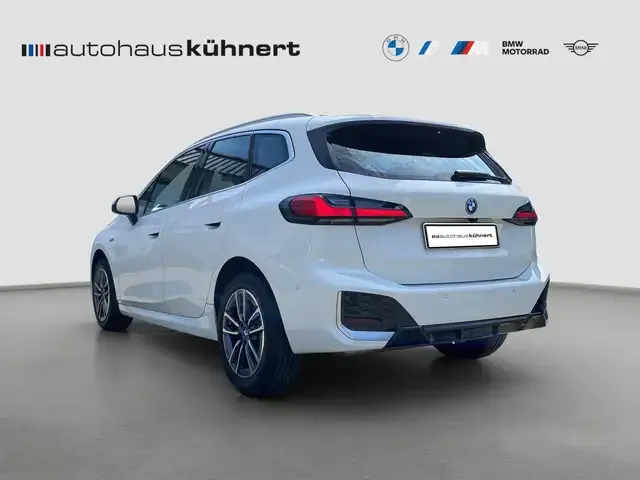 BMW 230