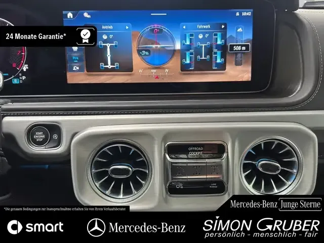 Mercedes-Benz G 500