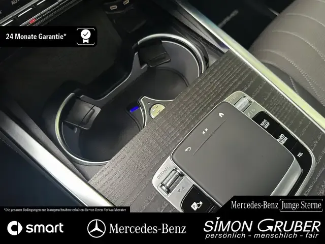 Mercedes-Benz G 500