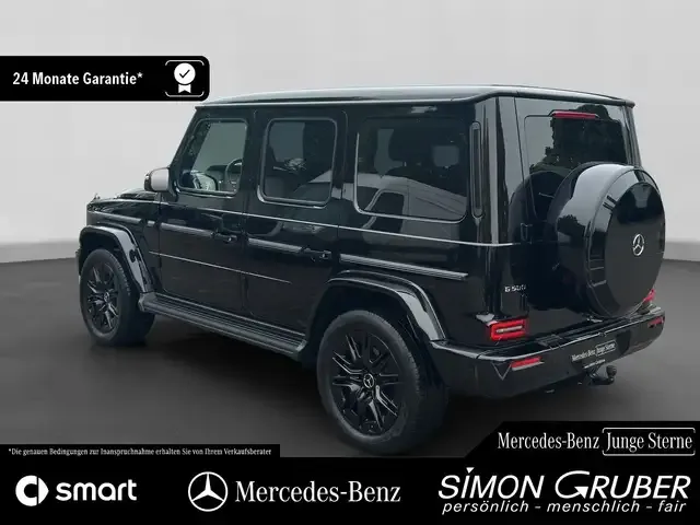 Mercedes-Benz G 500