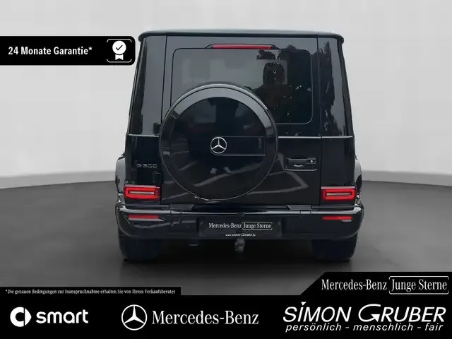 Mercedes-Benz G 500