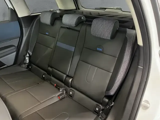 MINI Cooper SE Countryman