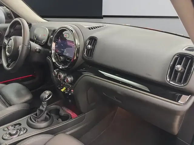 MINI Cooper SE Countryman