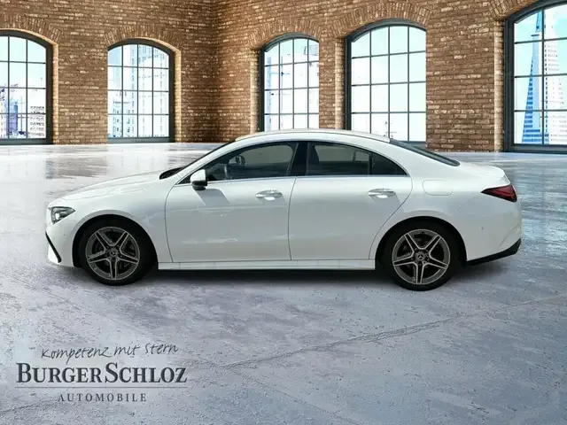Mercedes-Benz CLA 200