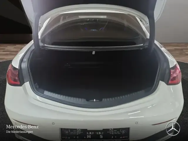Mercedes-Benz CLE 200