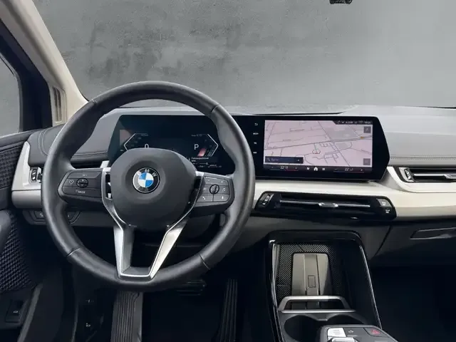 BMW 223