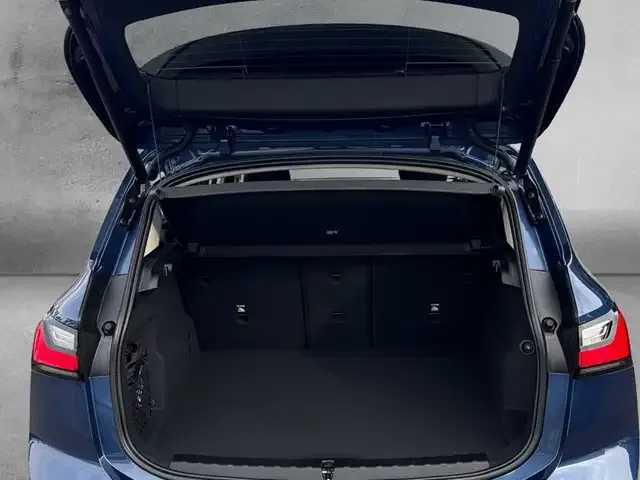 BMW 223