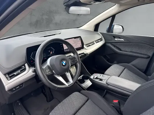 BMW 223