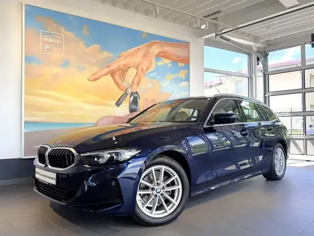 BMW 320