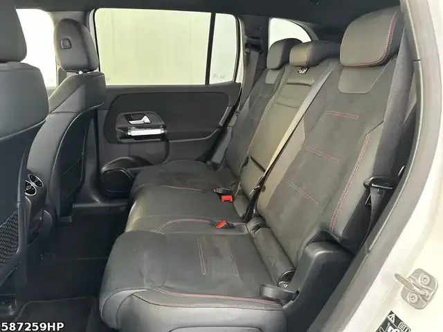 Mercedes-Benz EQB 350
