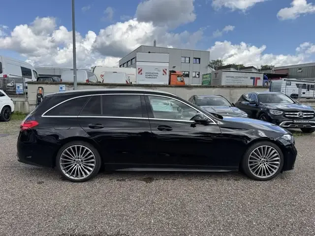 Mercedes-Benz C 220