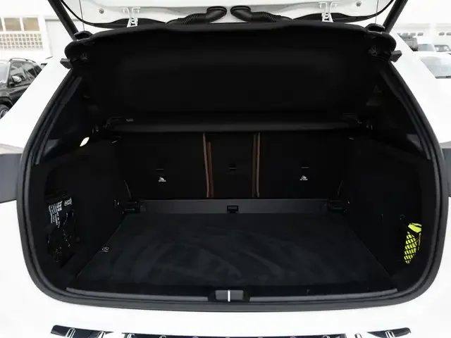 Mercedes-Benz GLA 220