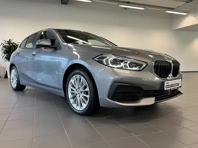 BMW 120
