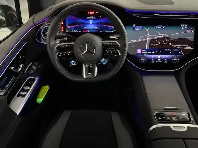 Mercedes-Benz EQE 43