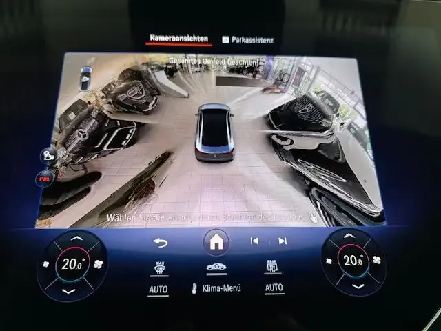 Mercedes-Benz EQE 43