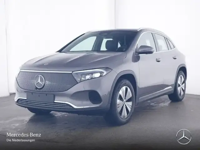 Mercedes-Benz EQA 300