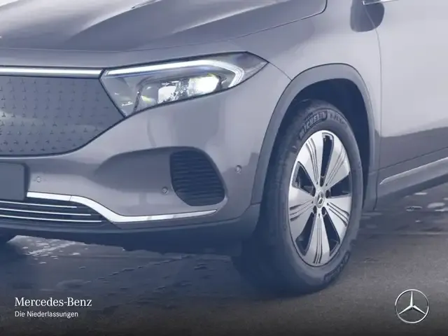 Mercedes-Benz EQA 300