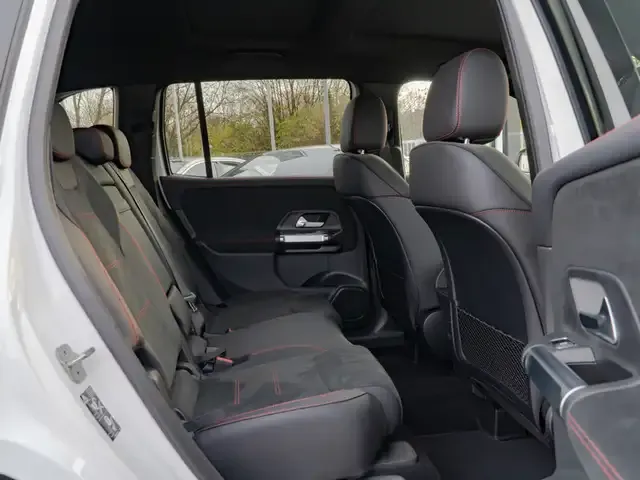 Mercedes-Benz GLB 250