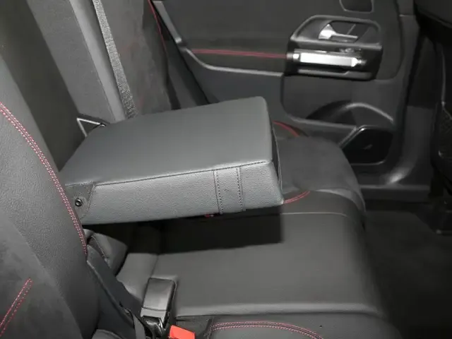 Mercedes-Benz GLB 35 AMG