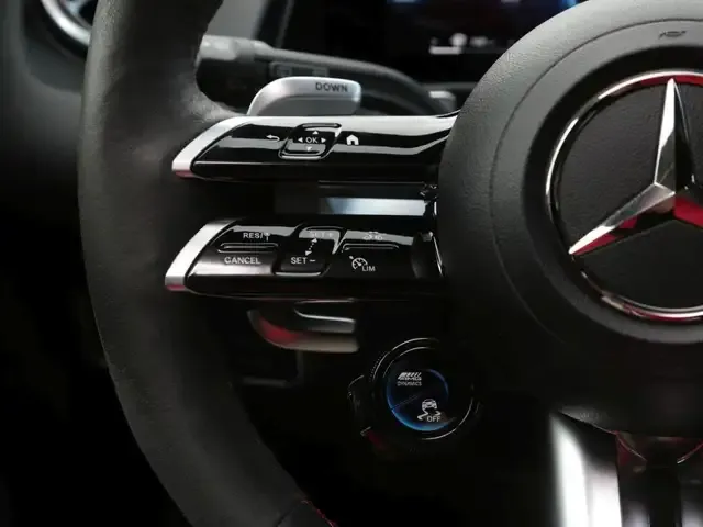 Mercedes-Benz GLB 35 AMG