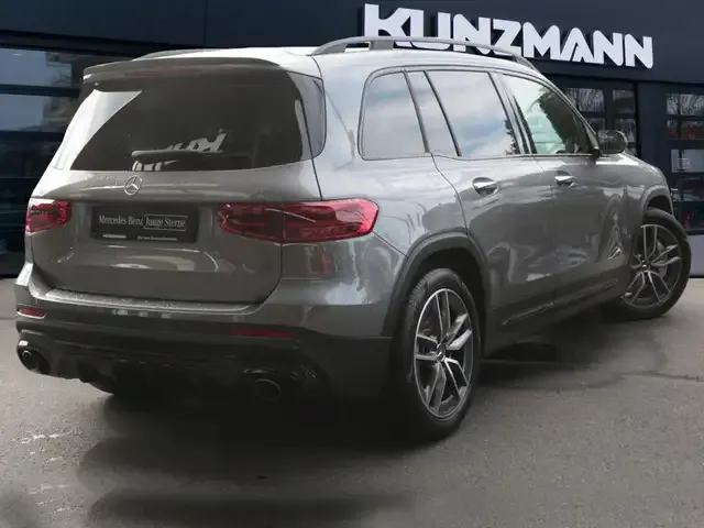 Mercedes-Benz GLB 35 AMG