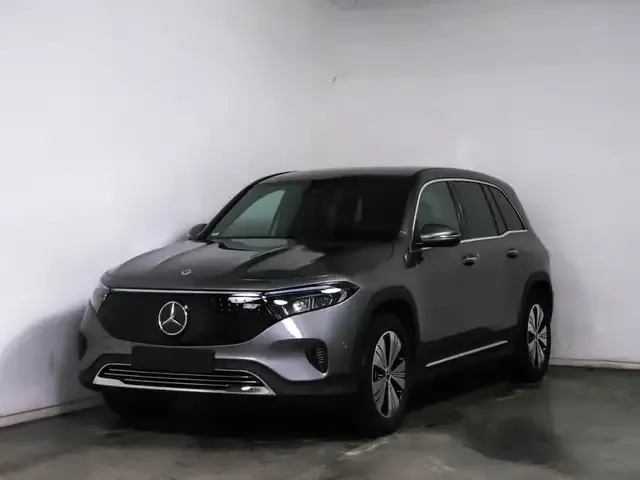 Mercedes-Benz EQB 300