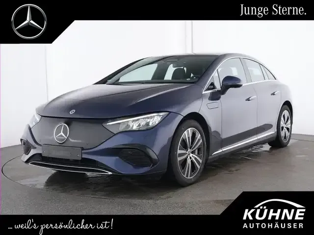 Mercedes-Benz EQE 300