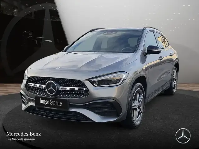 Mercedes-Benz GLA 250