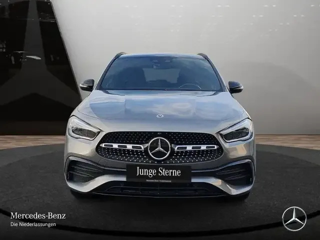 Mercedes-Benz GLA 250