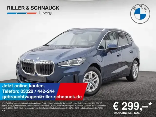 BMW 225