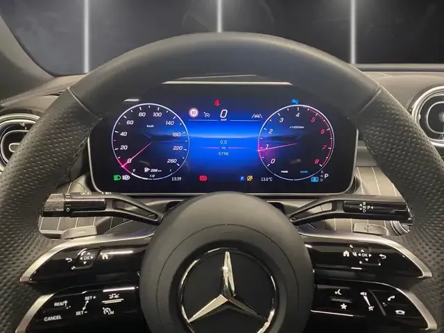 Mercedes-Benz CLE 200
