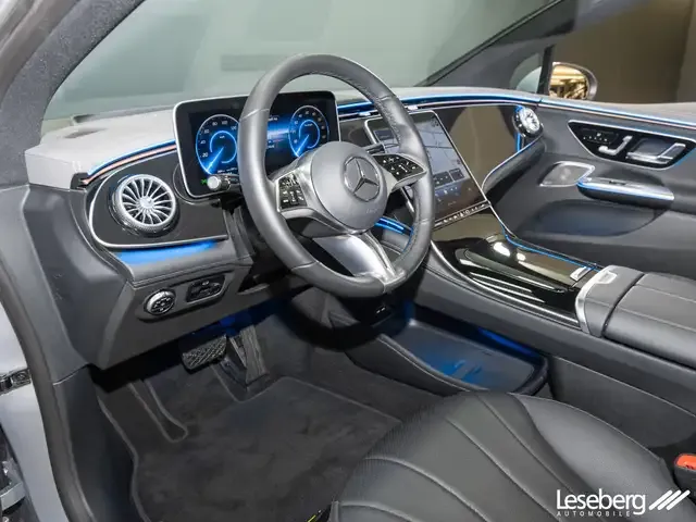 Mercedes-Benz EQE 300