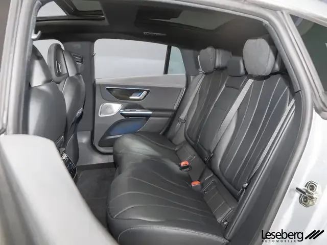 Mercedes-Benz EQE 300