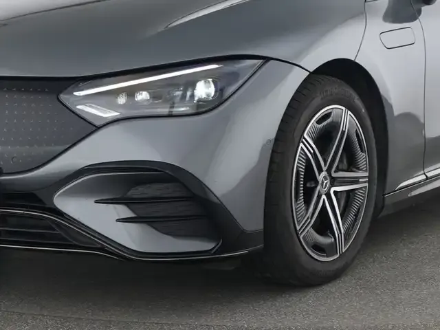 Mercedes-Benz EQE 350