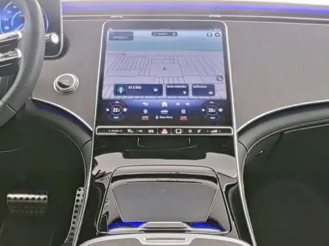 Mercedes-Benz EQE 350