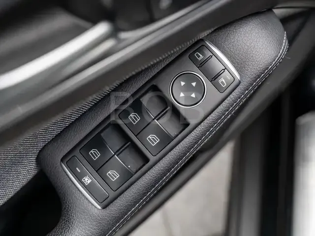 Mercedes-Benz GLA 180