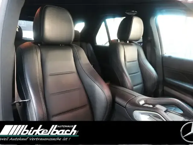 Mercedes-Benz GLE 400